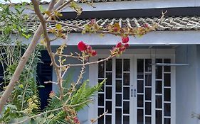 Kitnet Bem Localizada No Bairro Costa E Silva Joinville